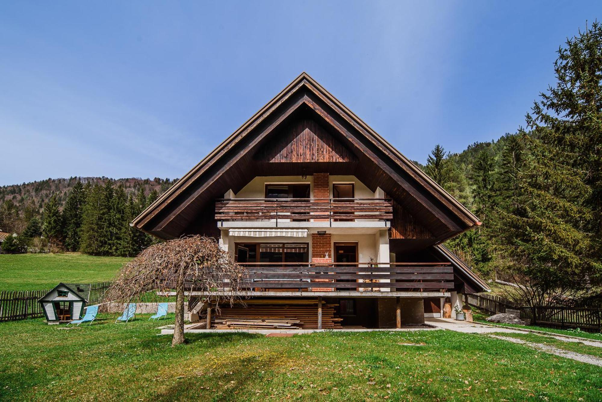 Holiday Home Vila Kopriva Gozd Martuljek Eksteriør bilde