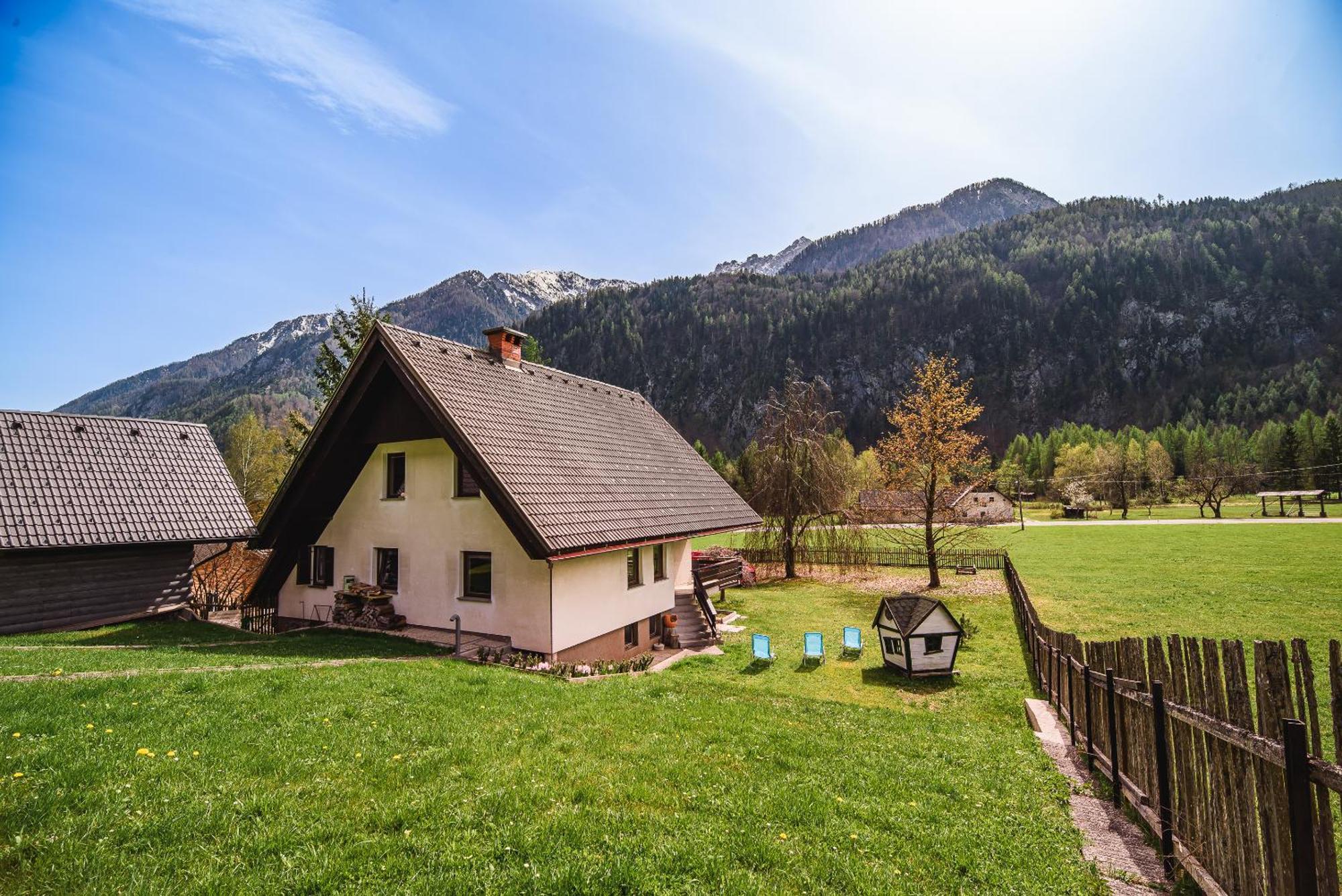 Holiday Home Vila Kopriva Gozd Martuljek Eksteriør bilde