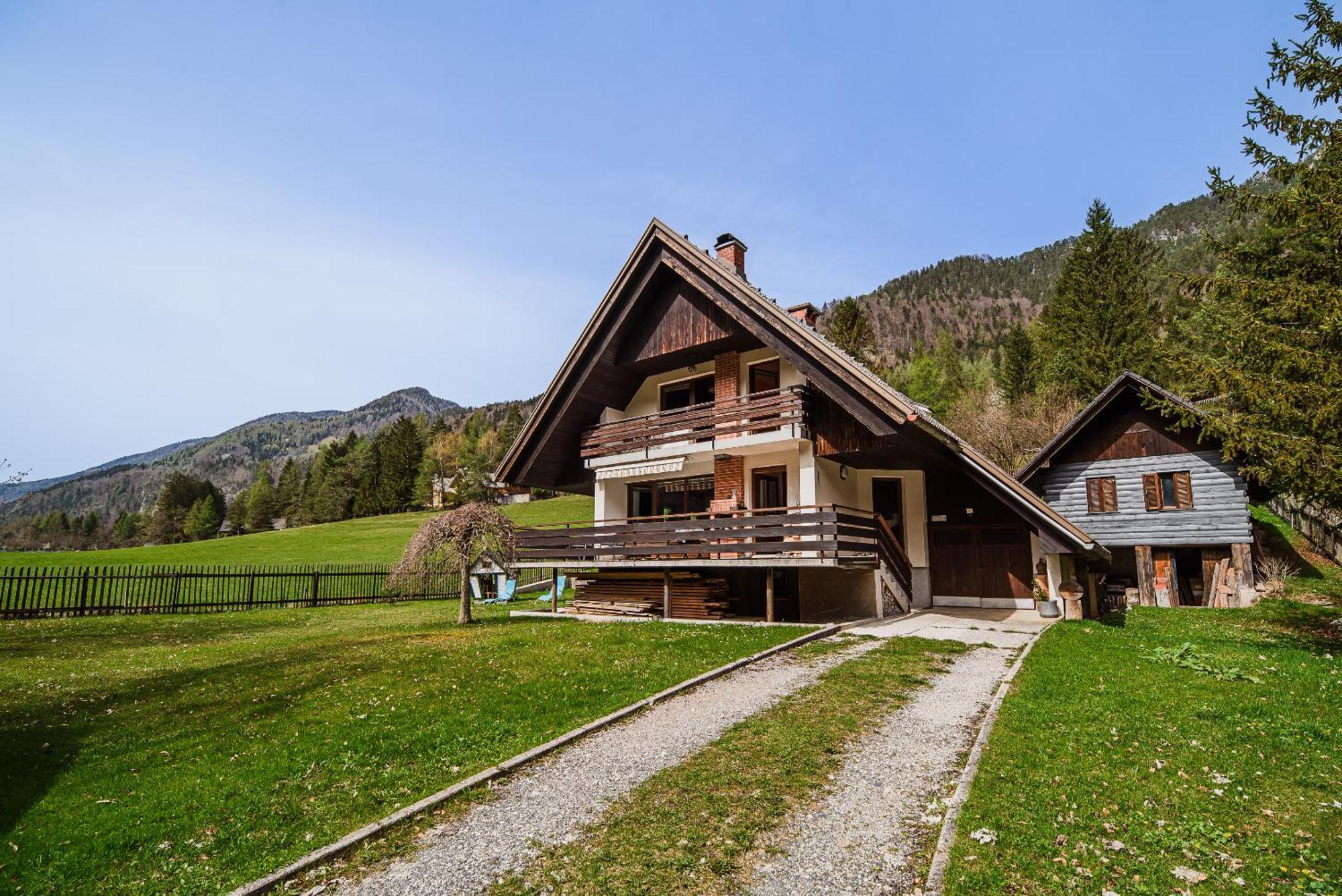 Holiday Home Vila Kopriva Gozd Martuljek Eksteriør bilde