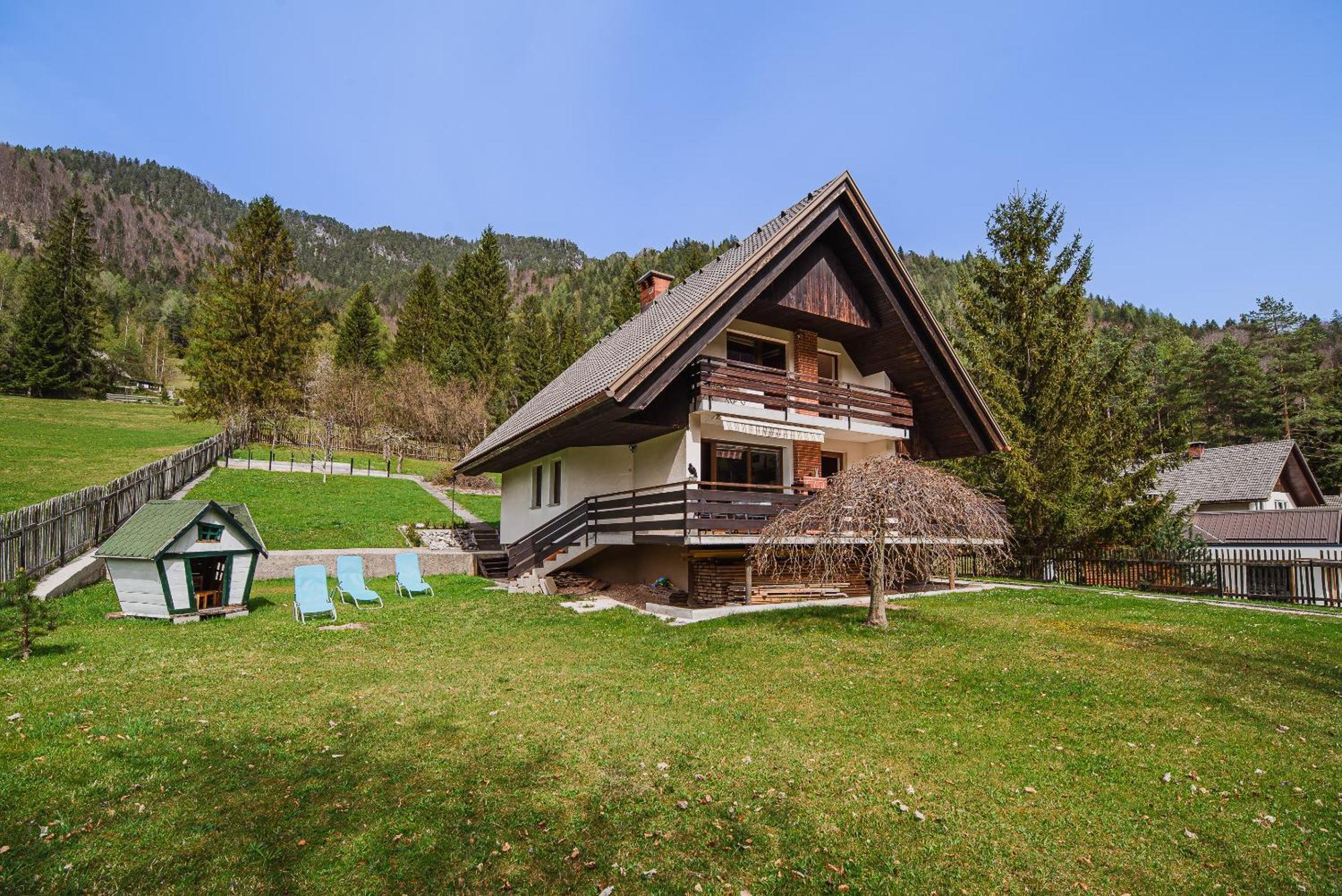 Holiday Home Vila Kopriva Gozd Martuljek Eksteriør bilde