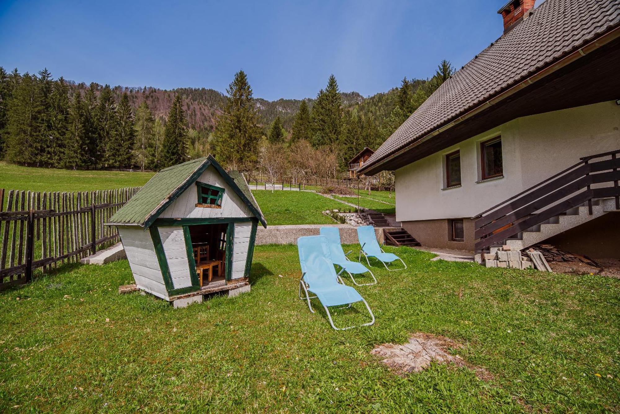 Holiday Home Vila Kopriva Gozd Martuljek Eksteriør bilde